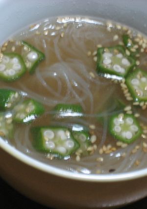 簡単!冷凍オクラとはるさめのスープ-レシピのメイン写真