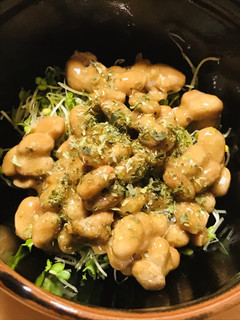 毎日の納豆●スプラウト&玉葱ドレッシング-レシピのメイン写真