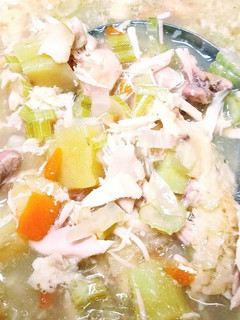 ロティサリーチキンでお手軽チキンスープ-レシピのメイン写真