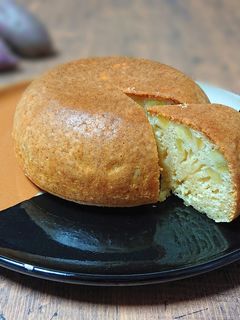 HMで簡単さつまいもケーキ♪(炊飯器)-レシピのメイン写真