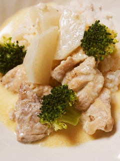 簡単シュクメルリ風チキンのクリーム煮-レシピのメイン写真
