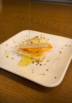 柿でおしゃれカナッペ　ワインのお供に♪-レシピのメイン写真