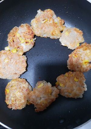 少し茶色い部分もオッケー！れんこん餅-レシピのメイン写真