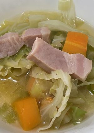 確実に美味しいコンソメスープ。-レシピのメイン写真