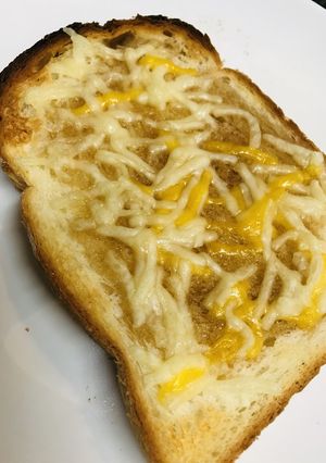 先のせチーズ＆メイプルシロップのトースト-レシピのメイン写真