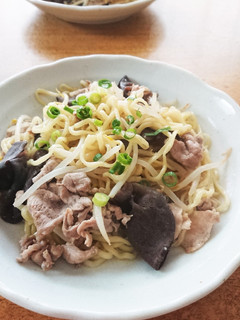 豚肉ともやしとキクラゲの塩焼きそば-レシピのメイン写真