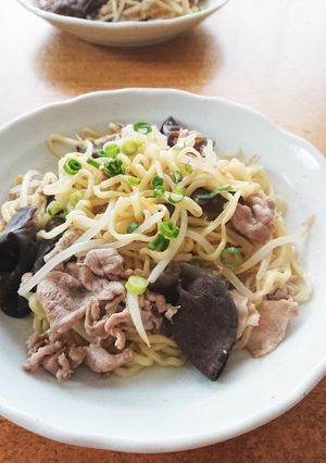 豚肉ともやしとキクラゲの塩焼きそば-レシピのメイン写真