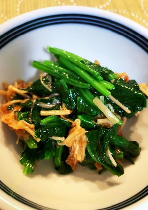 簡単!なめ茸とほうれん草のあえ物-レシピのメイン写真