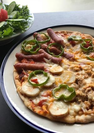 超簡単☆乗せて焼くだけ?ずるっ子ピザ-レシピのメイン写真
