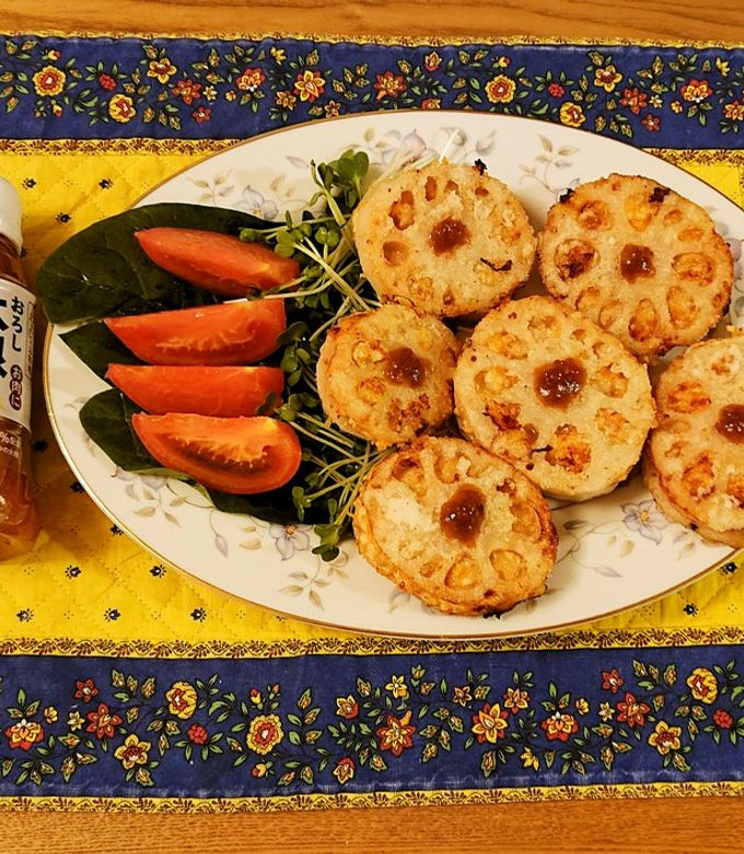 紅葉を愛でながら♥️蓮根の秋色挟み揚げ✨ by White☆Lily