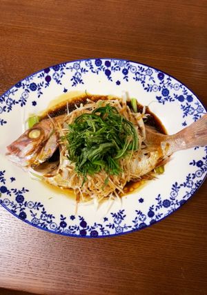 簡単なのに豪華☆鯛の丸ごと中華蒸し-レシピのメイン写真
