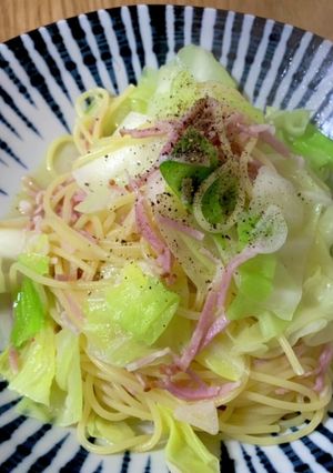 キャベツとベーコンのペペロンチーノ-レシピのメイン写真