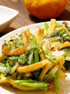 ゆず香る☆春菊と高野豆腐の米粉かき揚げ-レシピのメイン写真