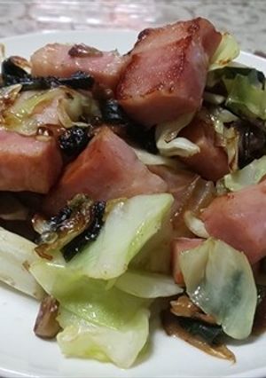 コガネタケ、ヒラタケ、ベーコンの野菜炒め-レシピのメイン写真