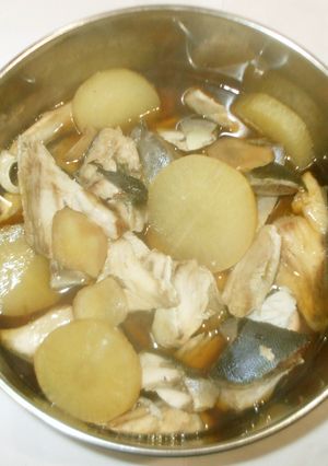 ブリのビタミン大根煮♪簡単漢方食養生-レシピのメイン写真