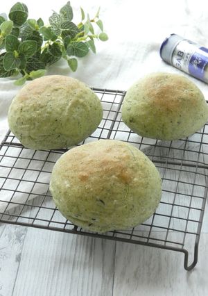 HB★ほうれん草パン-レシピのメイン写真