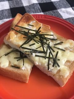 簡単 ごま香る しらすチーズトースト-レシピのメイン写真