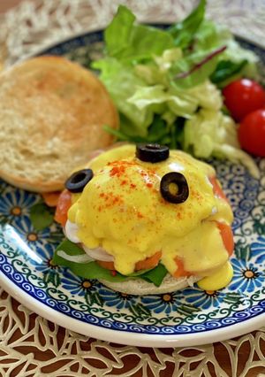 ブランチに♪サーモンエッグベネディクト-レシピのメイン写真