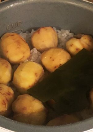 海外でも: 栗ゴロゴロもちもちごはん-レシピのメイン写真