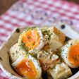厚揚げ豆腐とゆで卵のチーズサラダ