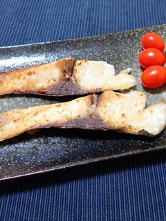 ブリの塩焼き-レシピのメイン写真