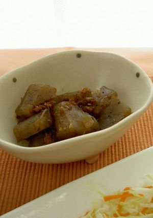 こんにゃくのおかか煮 (透析食)-レシピのメイン写真