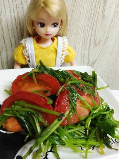 リカちゃん♡せりトマトナンプラー炒め♪-レシピのメイン写真