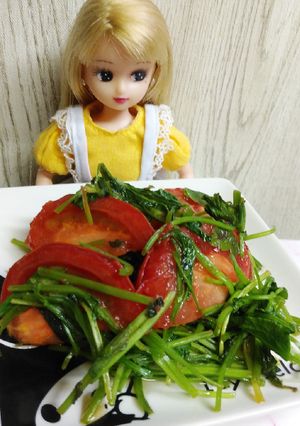リカちゃん♡せりトマトナンプラー炒め♪-レシピのメイン写真