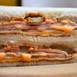 豪快にかぶりつけ「バーガーサンド」