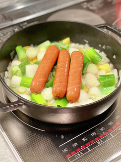 ネギとソーセージの煮込み-レシピのメイン写真