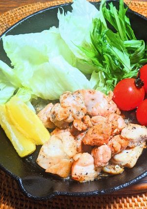 鶏もも肉の塩レモンガーリックペッパー焼き-レシピのメイン写真