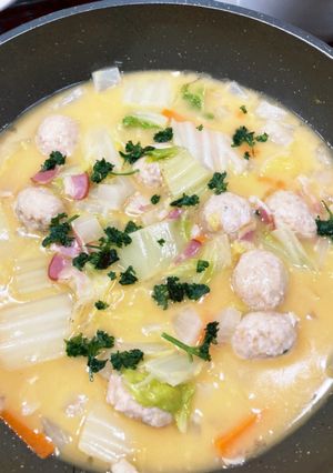 ☆簡単♪白菜とミートボールのクリーム煮☆-レシピのメイン写真