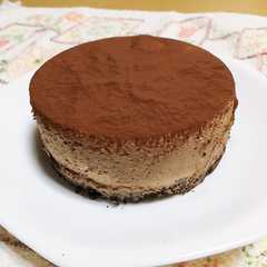 รูปของ 材料4つチョコレートケーキ(ムース)