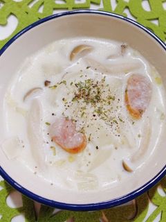 ☆白菜とウインナーきのこのミルクスープ☆-レシピのメイン写真