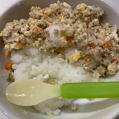 รูปของ 離乳食 他人丼