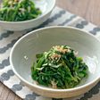 レンジで簡単副菜!春菊のエビ塩麹和え