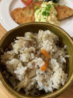牛肉ごぼうの混ぜご飯-レシピのメイン写真