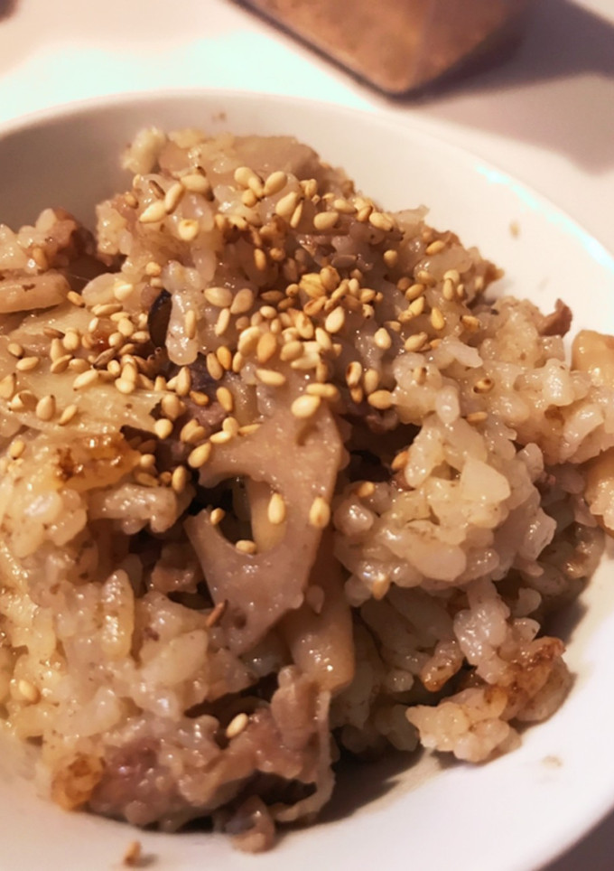 我が家の牛ごぼう炊き込みご飯♪-レシピのメイン写真