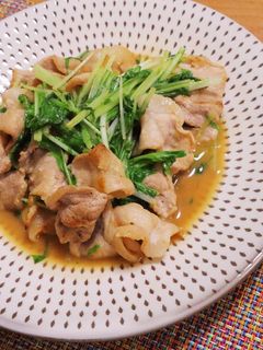 3分で完成♪豚肉と水菜のオイマヨ炒め-レシピのメイン写真