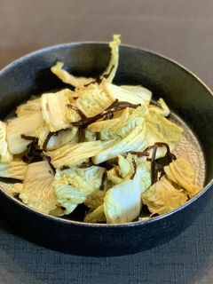 材料3つで!塩揉みなしの白菜の塩昆布和え-レシピのメイン写真