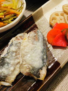 つけ置いて焼くだけ!アジの塩麹漬け-レシピのメイン写真
