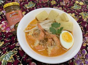 【お家で簡単アジア料理】カレーラクサ-レシピのメイン写真