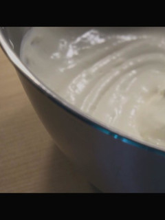 生クリームを簡単にホイップにする♪-レシピのメイン写真