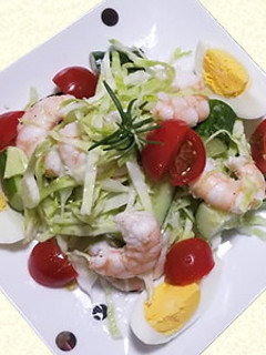 えびと野菜の彩りデリ風サラダ-レシピのメイン写真