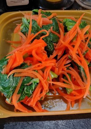 小松菜人参(使いきり)レンジ下ゆで温野菜-レシピのメイン写真
