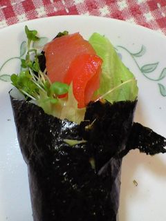 ミツカン寿司酢で巻き巻き手巻き寿司-レシピのメイン写真