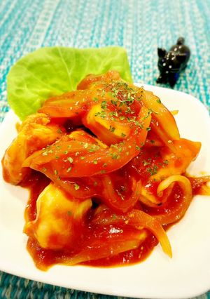 簡単♪鶏肉と玉ねぎのケチャップ炒め♡-レシピのメイン写真
