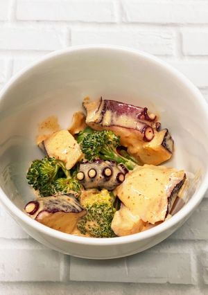 たことブロッコリーのキムマヨ和え-レシピのメイン写真