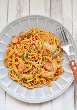 ランチにぴったり♪ナポリタン風焼きそば-レシピのメイン写真