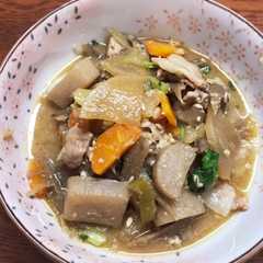 รูปของ 豚バラ味噌煮込み